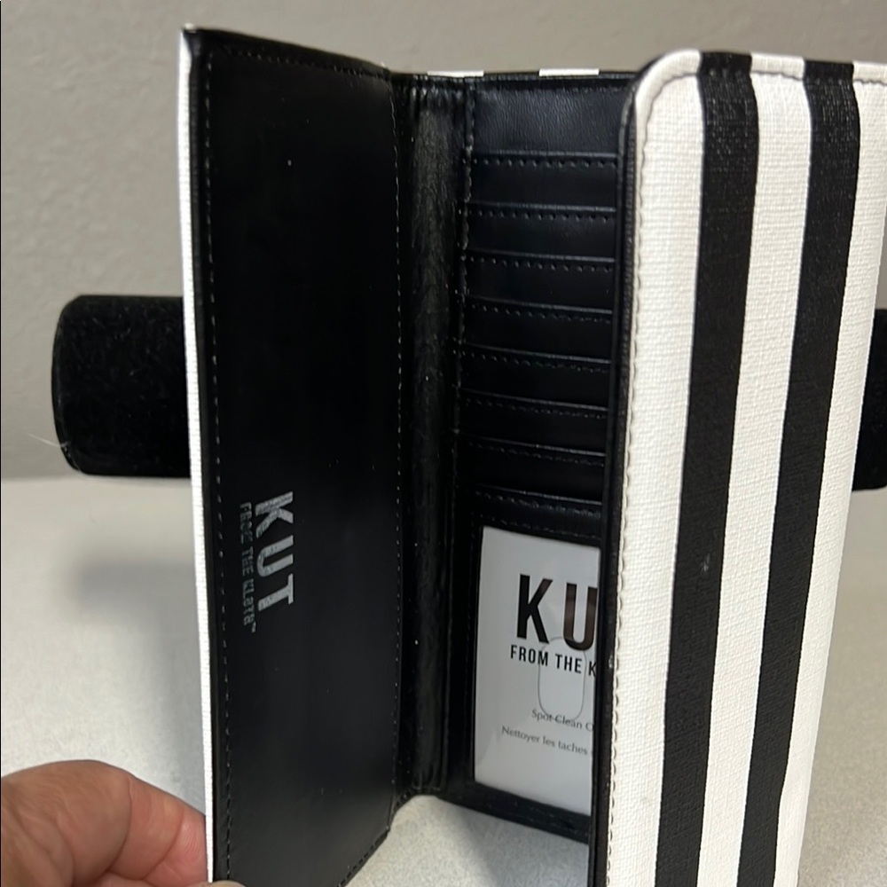Kut from the Kloth Black and White Wallet Sleek Design
